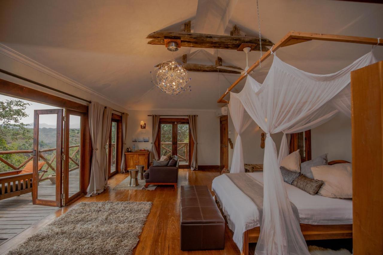 Escarpment Luxury Lodge Manyara Mto wa Mbu Exterior foto