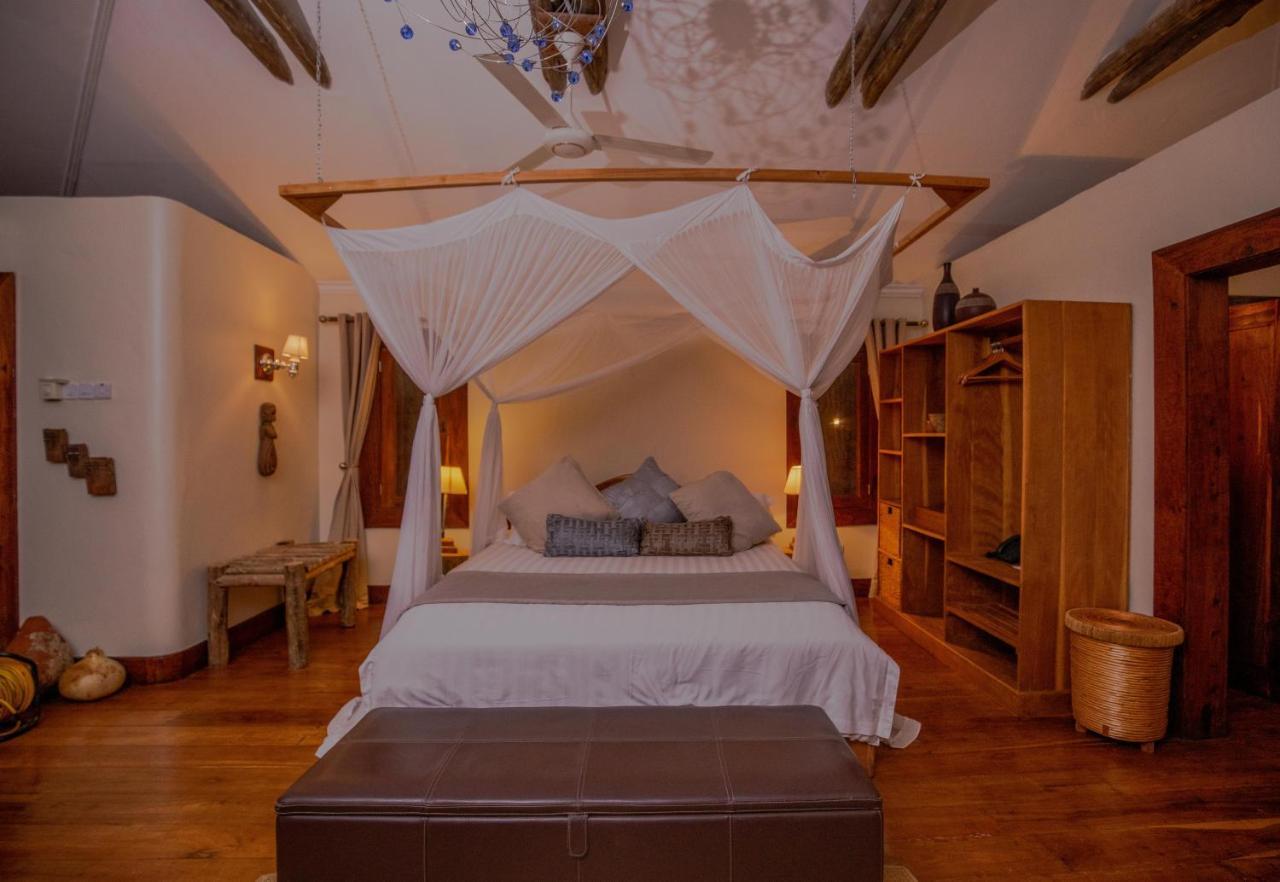 Escarpment Luxury Lodge Manyara Mto wa Mbu Exterior foto